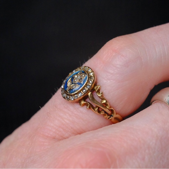 19th century 15k Gold Forget Me Not Diamond & Blue Enamel Ring - Picture 4 of 13